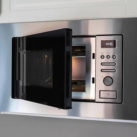 Cozy Ideal For Couples, Families & Groups Διαμέρισμα Παρνού