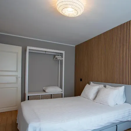 Cozy Ideal For Couples, Families & Groups Appartamento